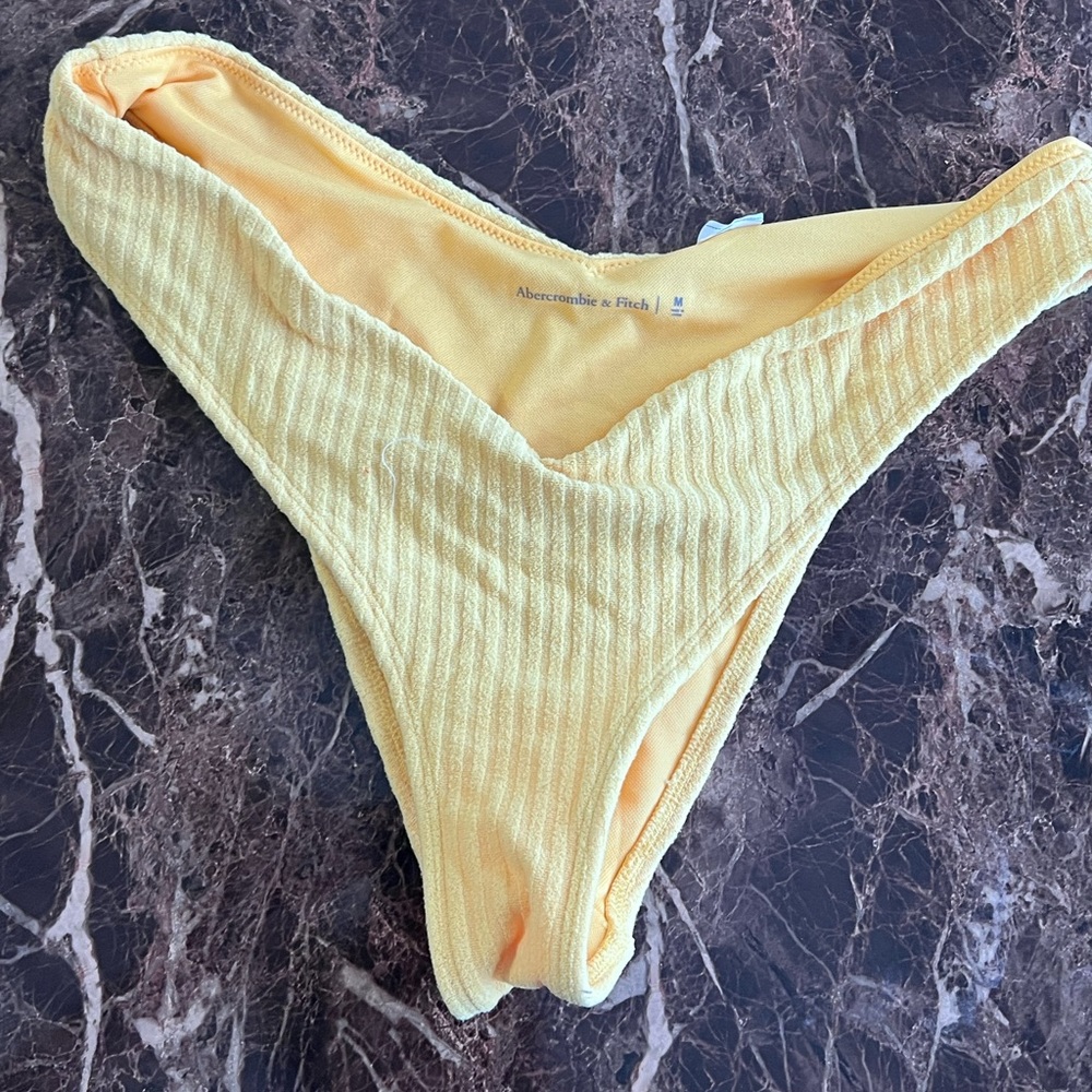 A&F Swim high leg cheek bikini bottom